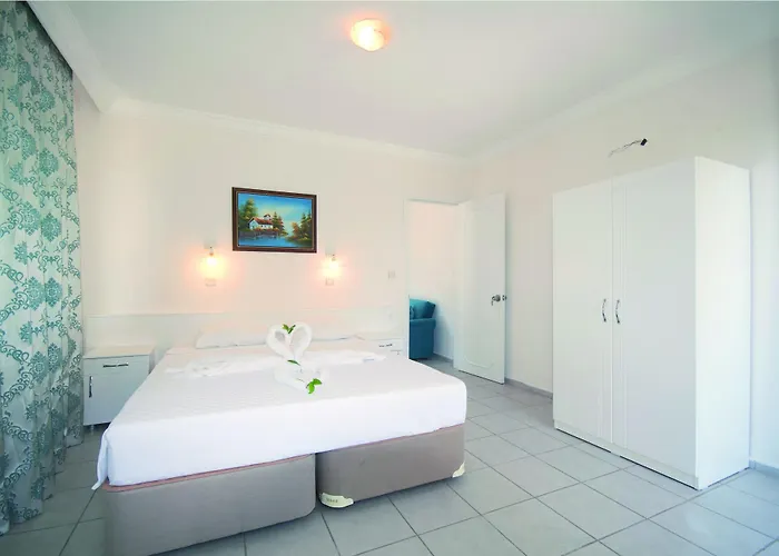 塞恩公寓 * 马尔马里斯