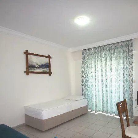 Sen Μαρμαρίς